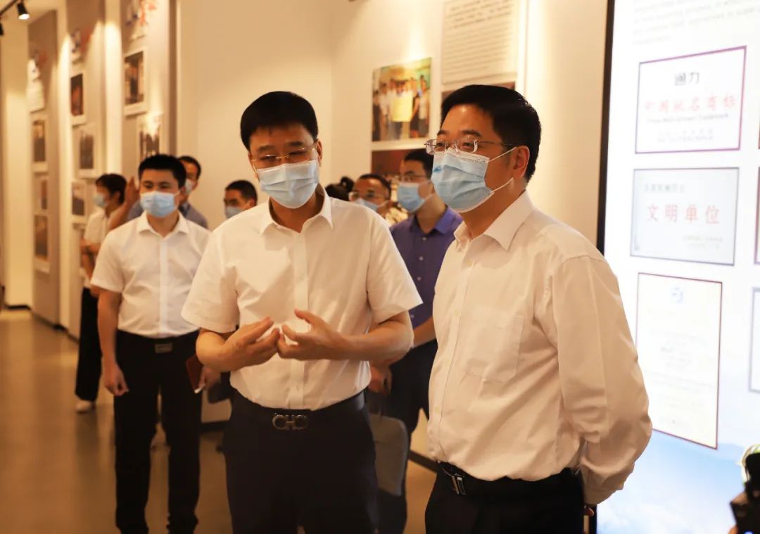 溫州市委常委、市紀(jì)委書記、市監(jiān)委主任張建明蒞臨通力科技調(diào)研